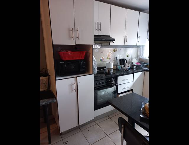 7 BEDROOM FREESTANDING FOR SALE IN NORTHDALE